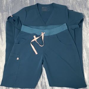 CARIBBEAN BLUE FIGS SCRUBS